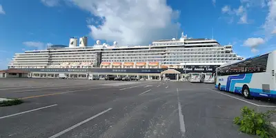 Cruise ship M