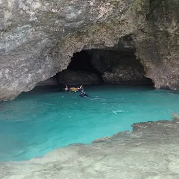 The entrance to Ishigaki's Blue Cave