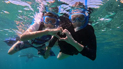 ishigaki snorkeling guests underwater contact discover ishigaki MO